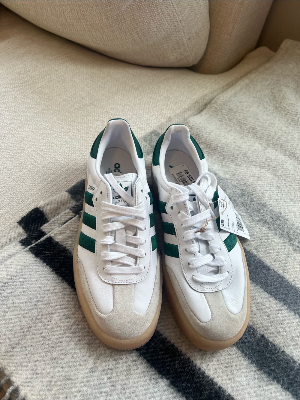 adidas Sambae Women's Sneakers - White with Green Stripes NWT 8.5 - Picture 8 of 8